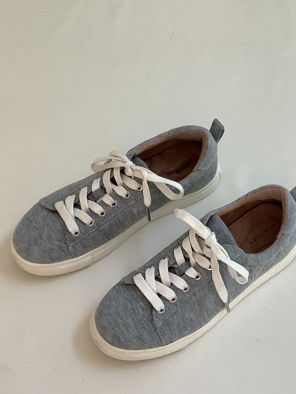 Gray / White Sneaker Maurices 8 1/2 Everyday Must Have Timeless